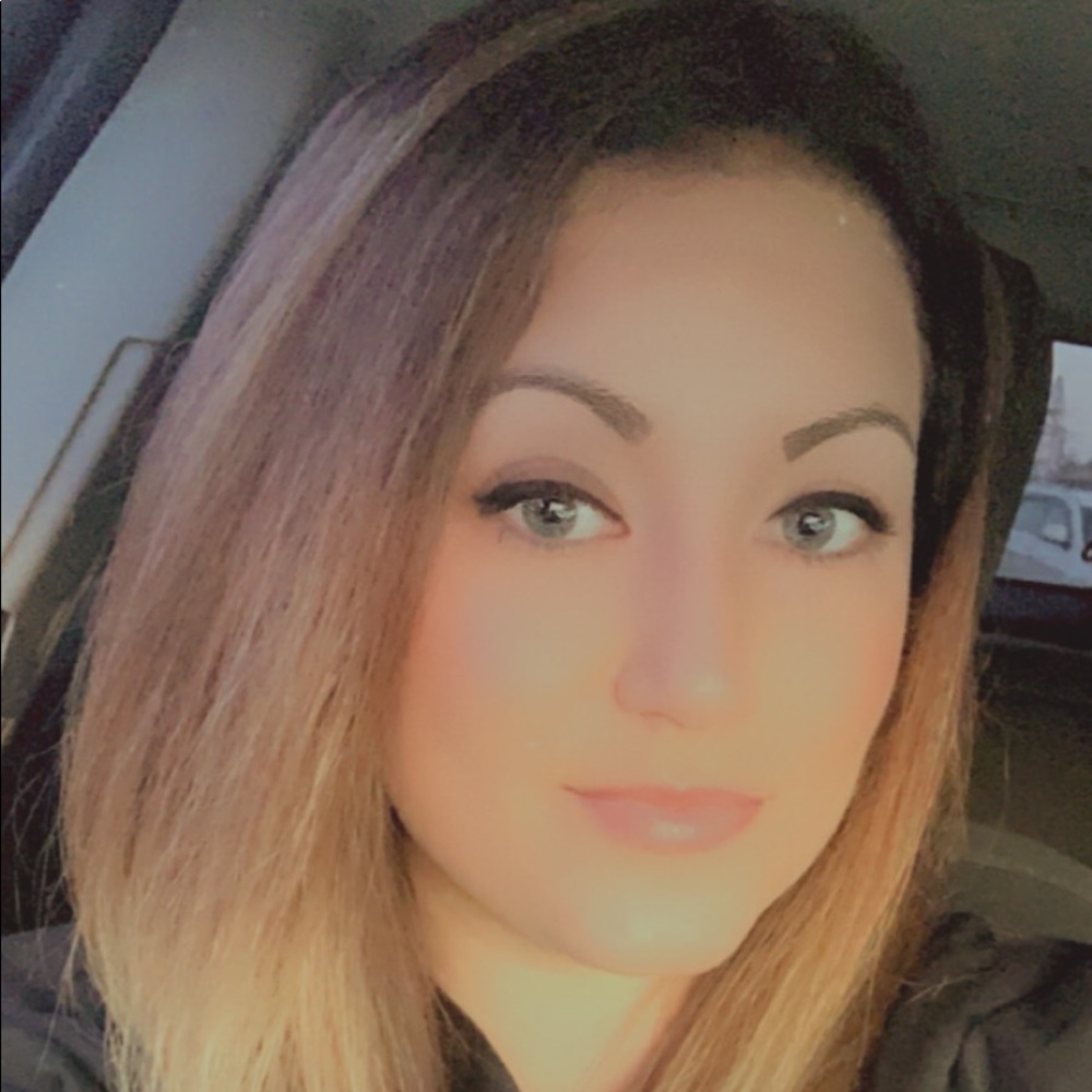 Meet your Posher, Heather